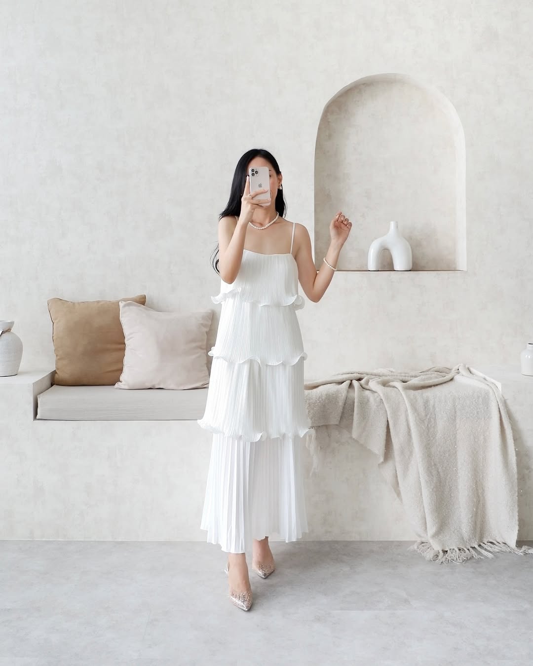 claude-official-dress-16