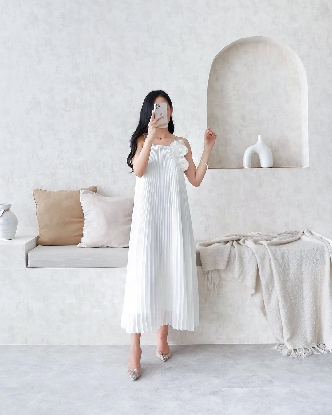 claude-official-dress-18