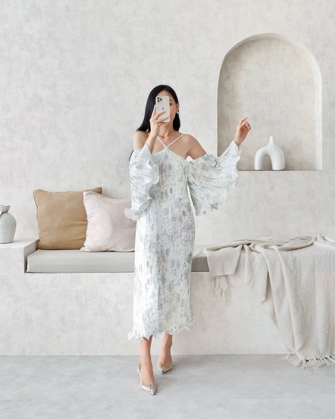 claude-official-dress-17