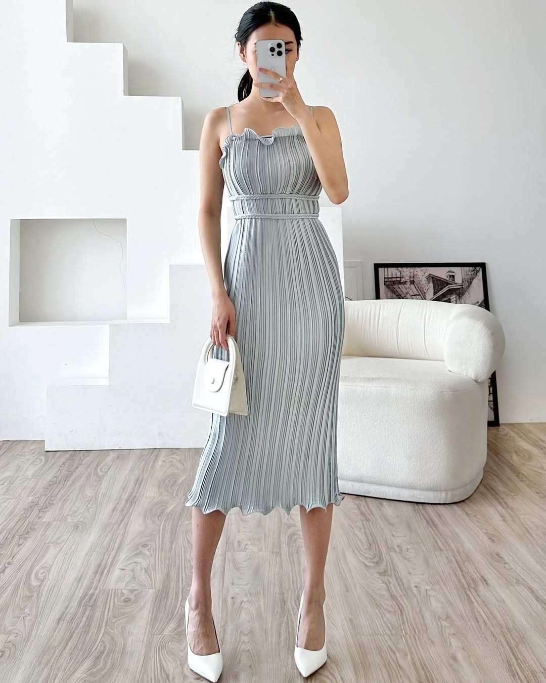 pleated-dress-by-claude-5