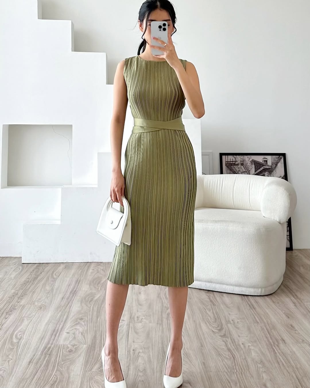 pleated-dress-by-claude-6